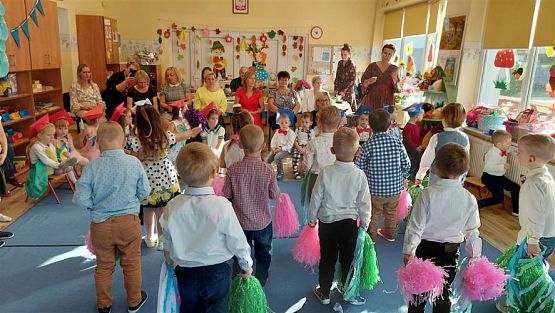 Grafika #47: 14.10.2022 Dzień Edukacji Narodowej