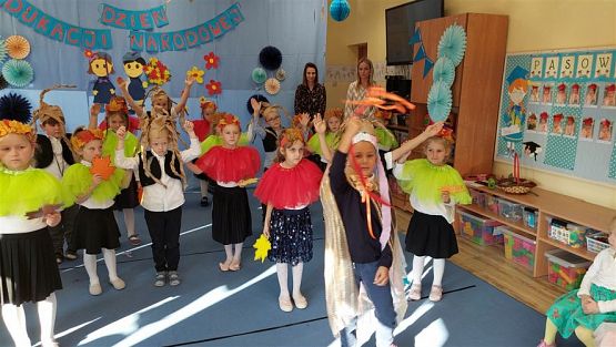 Grafika #65: 14.10.2022 Dzień Edukacji Narodowej