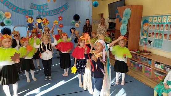 Grafika #66: 14.10.2022 Dzień Edukacji Narodowej