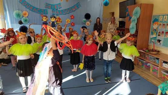 Grafika #68: 14.10.2022 Dzień Edukacji Narodowej