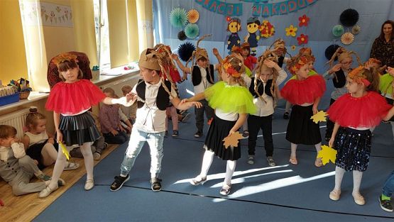 Grafika #71: 14.10.2022 Dzień Edukacji Narodowej