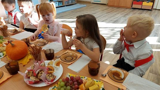 Grafika #80: 14.10.2022 Dzień Edukacji Narodowej