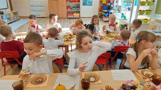 Grafika #86: 14.10.2022 Dzień Edukacji Narodowej