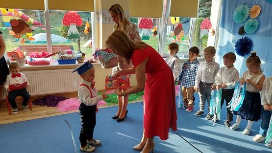 Grafika #25: 14.10.2022 Pasowanie na przedszkolaka