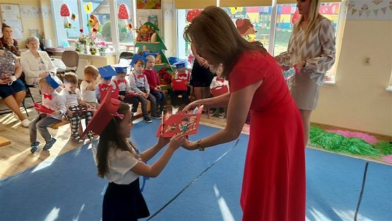 Grafika #28: 14.10.2022 Pasowanie na przedszkolaka