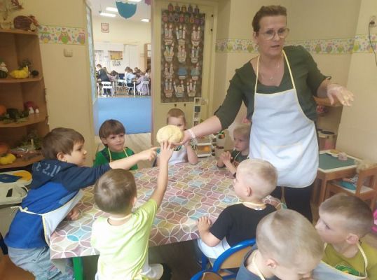 Grafika #24: 05.10.2022 Grupa II na tropie kulinarnym