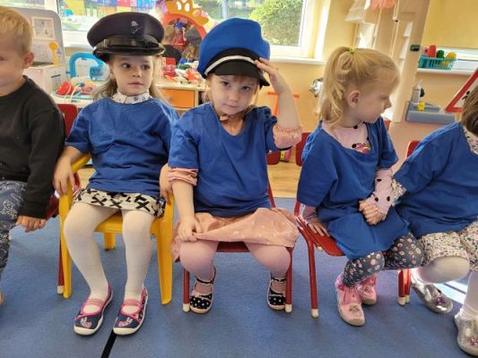 Grafika #52: 30.09.2022 Dzień Chłopaka gr1