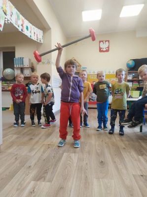 Grafika #30: 30.09.2022 Dzień chłopaka w gr II