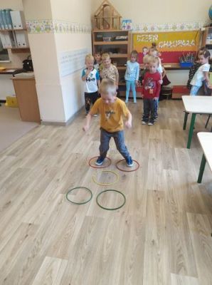 Grafika #36: 30.09.2022 Dzień chłopaka w gr II