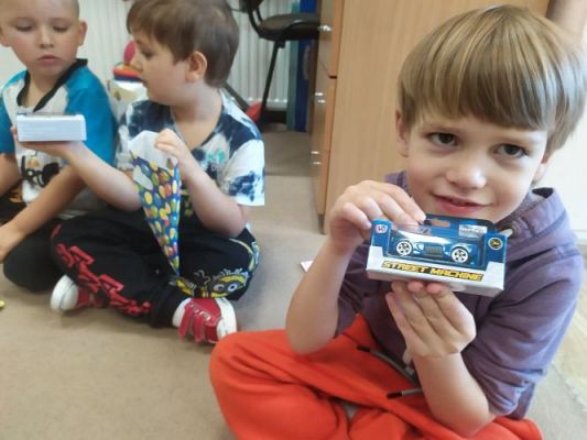 Grafika #47: 30.09.2022 Dzień chłopaka w gr II