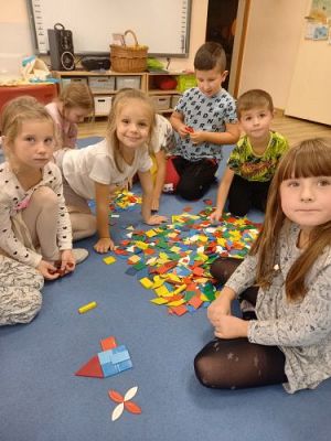 Grafika #36: Poznajemy figury geometryczne z GeniBotem gr 2 i gr 3