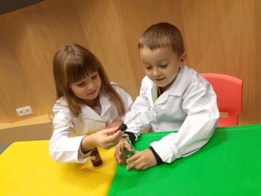 Grafika #11: 27.09.2022 Wycieczka do Centrum Nauki Experyment w Gdyni gr. III