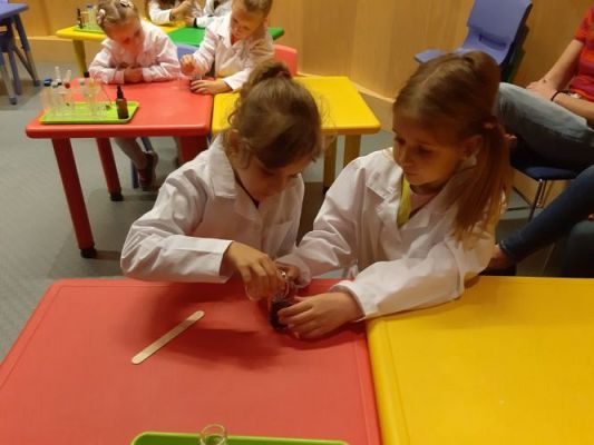 Grafika #22: 27.09.2022 Wycieczka do Centrum Nauki Experyment w Gdyni gr. III