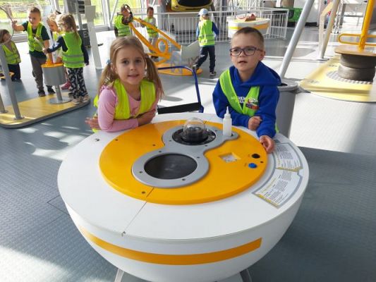 Grafika #37: 27.09.2022 Wycieczka do Centrum Nauki Experyment w Gdyni gr. III