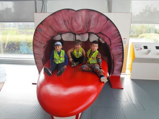 Grafika #46: 27.09.2022 Wycieczka do Centrum Nauki Experyment w Gdyni gr. III