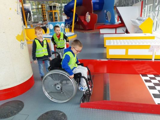 Grafika #54: 27.09.2022 Wycieczka do Centrum Nauki Experyment w Gdyni gr. III