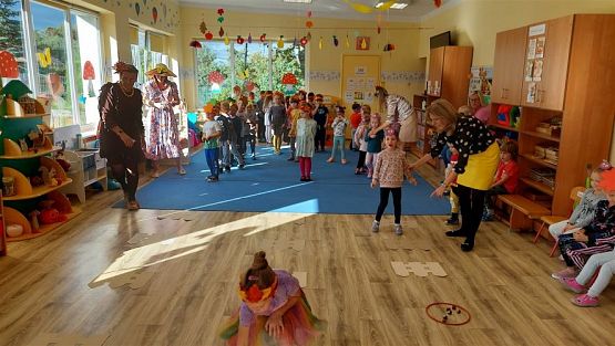 Grafika #41: 23.09.2022 Pożegnanie lata, powitanie jesieni