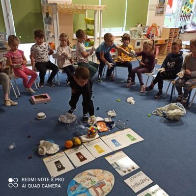 Grafika #0: 16.09.2022 Sprzątanie świata gr II i III