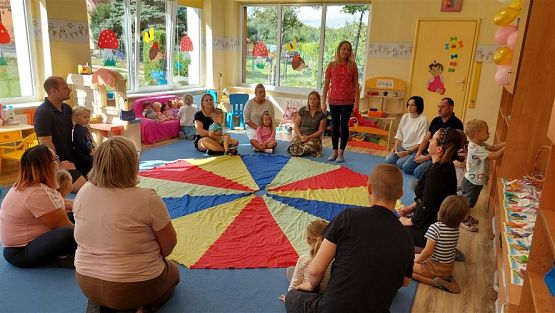 Grafika #1: 31.08.2022 Zajęcia adaptacyjne w grupie Maluchów