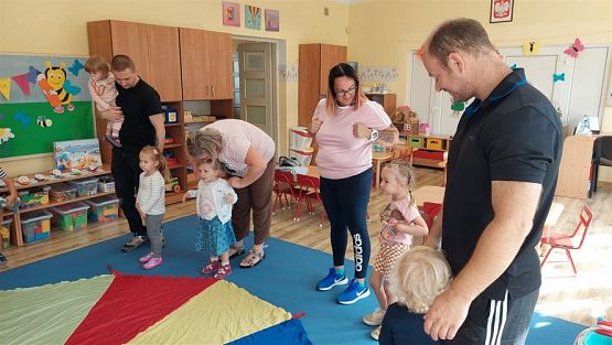 Grafika #3: 31.08.2022 Zajęcia adaptacyjne w grupie Maluchów