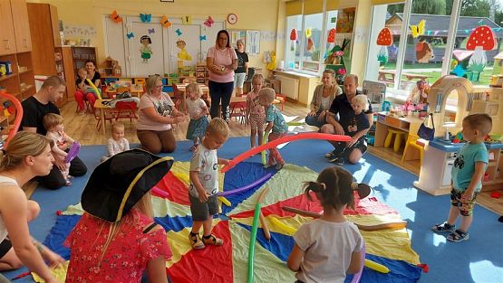 Grafika #11: 31.08.2022 Zajęcia adaptacyjne w grupie Maluchów