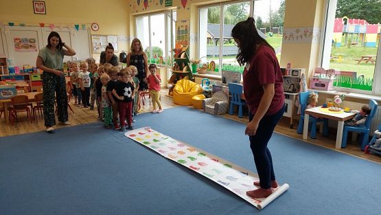 Grafika #3: 26.09.2023 Zajęcia animacyjne z panią Agatą z Sensoludka