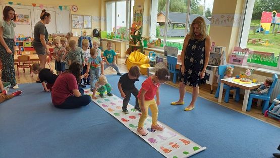 Grafika #6: 26.09.2023 Zajęcia animacyjne z panią Agatą z Sensoludka