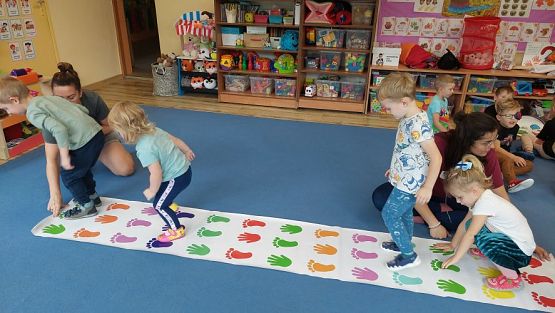 Grafika #9: 26.09.2023 Zajęcia animacyjne z panią Agatą z Sensoludka