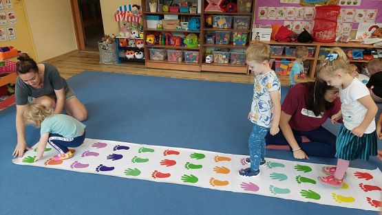 Grafika #10: 26.09.2023 Zajęcia animacyjne z panią Agatą z Sensoludka