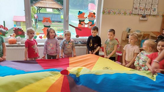 Grafika #15: 26.09.2023 Zajęcia animacyjne z panią Agatą z Sensoludka