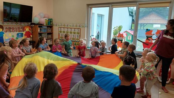 Grafika #21: 26.09.2023 Zajęcia animacyjne z panią Agatą z Sensoludka