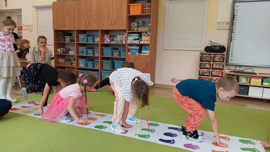 Grafika #50: 26.09.2023 Zajęcia animacyjne z panią Agatą z Sensoludka