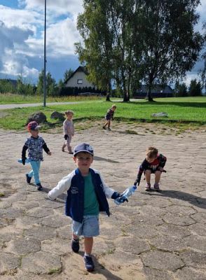 Grafika #12: 14.09.2023 - Sprzątanie Świata