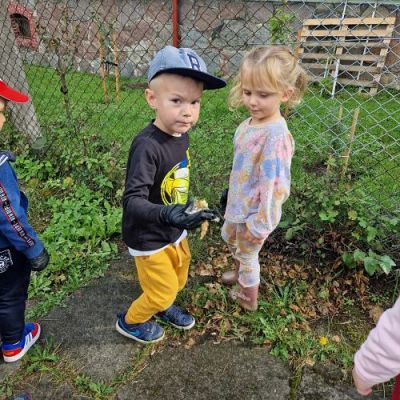 Grafika #13: 14.09.2023 - Sprzątanie Świata