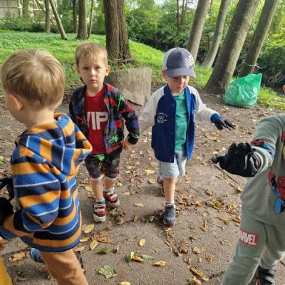 Grafika #16: 14.09.2023 - Sprzątanie Świata