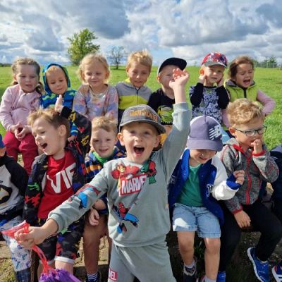 Grafika #17: 14.09.2023 - Sprzątanie Świata