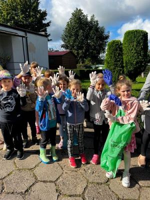 Grafika #23: 14.09.2023 - Sprzątanie Świata