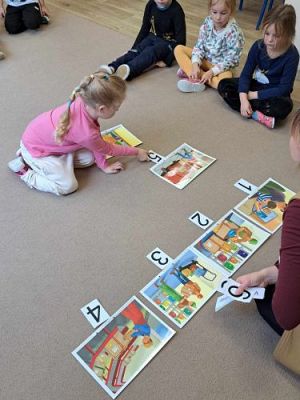 Grafika #14: 18.10.2023 Dzień listonosza - zajęcia edukacyjne w gr II