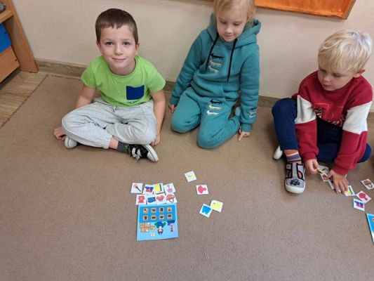 Grafika #16: 18.10.2023 Dzień listonosza - zajęcia edukacyjne w gr II