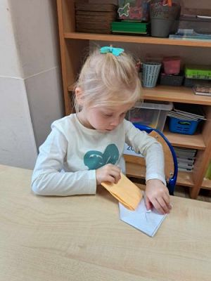 Grafika #19: 18.10.2023 Dzień listonosza - zajęcia edukacyjne w gr II