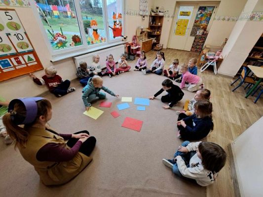 Grafika #28: 18.10.2023 Dzień listonosza - zajęcia edukacyjne w gr II