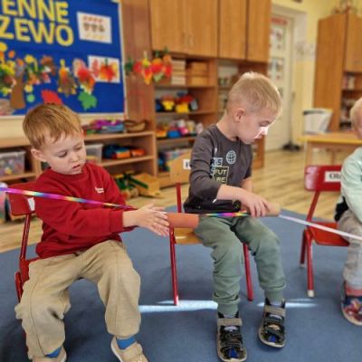 Grafika #18: Jesienne zabawy w grupie I