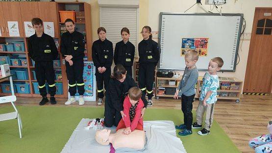 Grafika #43: 18.10.2023 Warsztaty edukacyjne - Pierwsza pomoc bez tajemnic