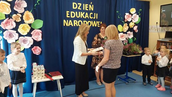 Grafika #22: 13.10.2023 Dzień Edukacji Narodowej