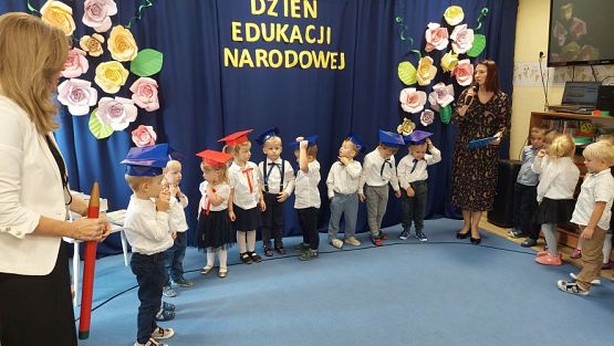 Grafika #40: 13.10.2023 Dzień Edukacji Narodowej