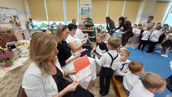 Grafika #75: 13.10.2023 Dzień Edukacji Narodowej