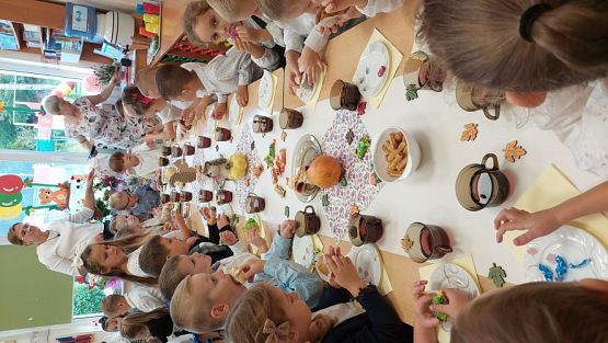 Grafika #81: 13.10.2023 Dzień Edukacji Narodowej