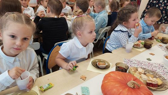 Grafika #92: 13.10.2023 Dzień Edukacji Narodowej