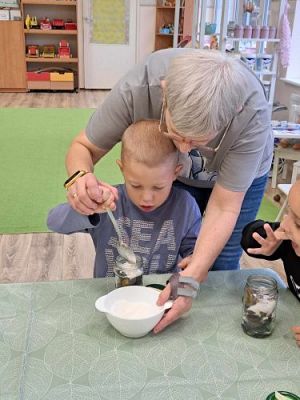 Grafika #28: 05.10.2023 Zajęcia kulinarne - jesienne przetwory gr III