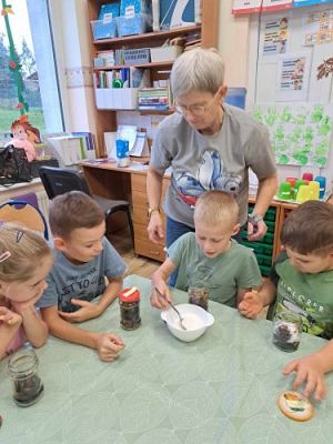 Grafika #37: 05.10.2023 Zajęcia kulinarne - jesienne przetwory gr III